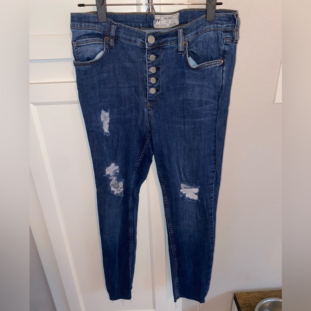 FREE PEOPLE button up skinny jeans Size 30